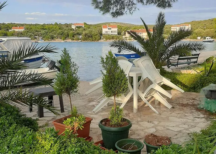 Artina 2 Hébergement de vacances