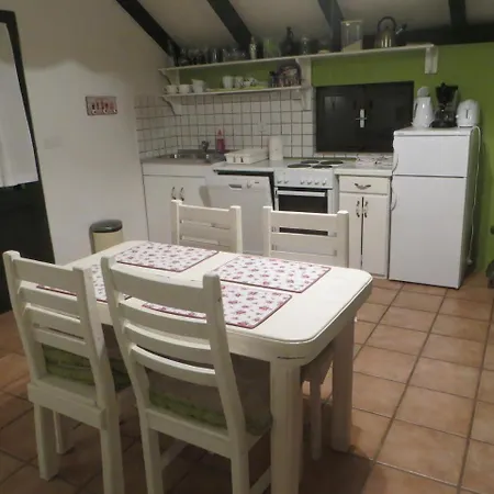 Semesterbostad Artina 2 Lovište