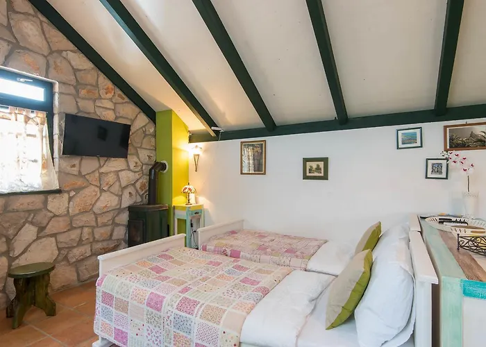 بيت للعطل Artina 2 *